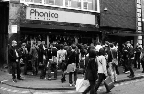 phonica_front